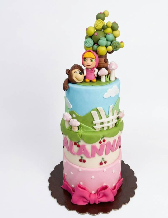 Tartas Personalizas Málaga | Lily's Cake Málaga