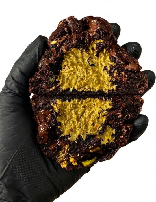 Dubai Luxury Cookie